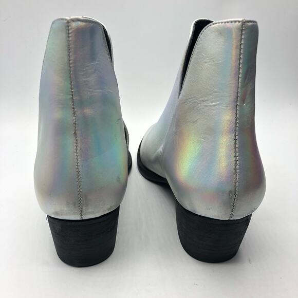 Free People Double-V Ankle Booties Metallic Silver Leather Boots Size 38 US 8 - Picture 2 of 8
